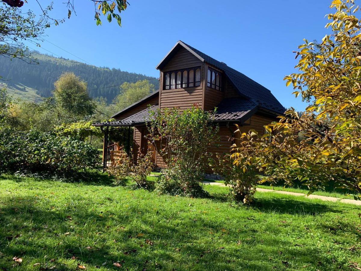 Апартаменти Для Двох Werchowyna Exterior foto