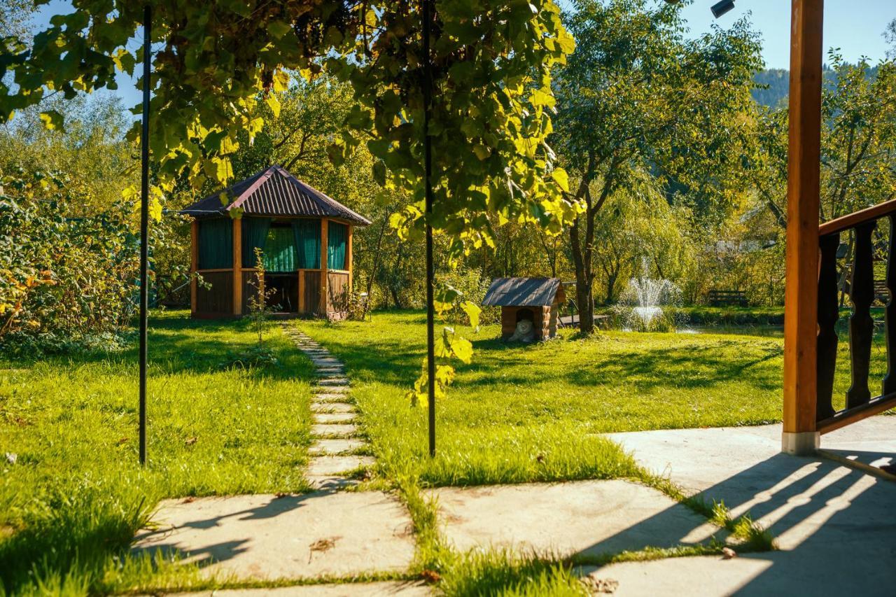 Апартаменти Для Двох Werchowyna Exterior foto