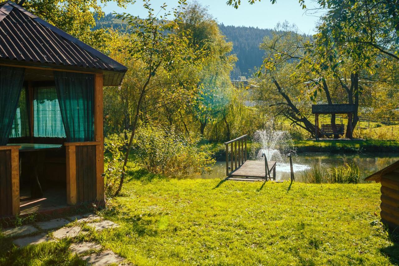 Апартаменти Для Двох Werchowyna Exterior foto
