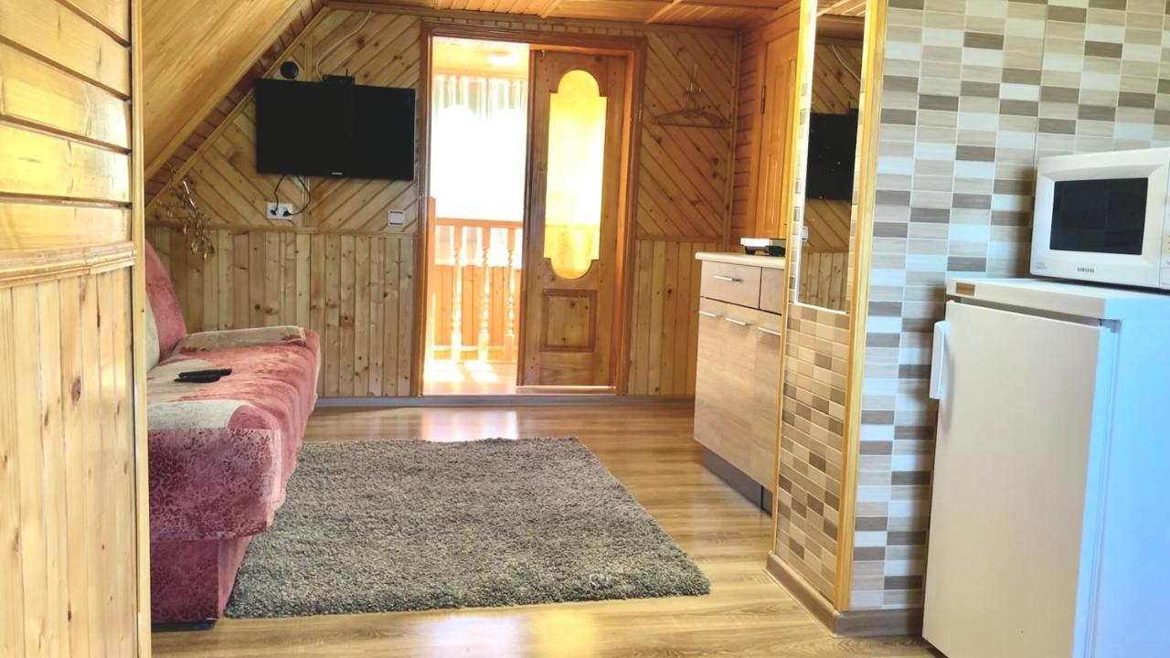 Апартаменти Для Двох Werchowyna Exterior foto