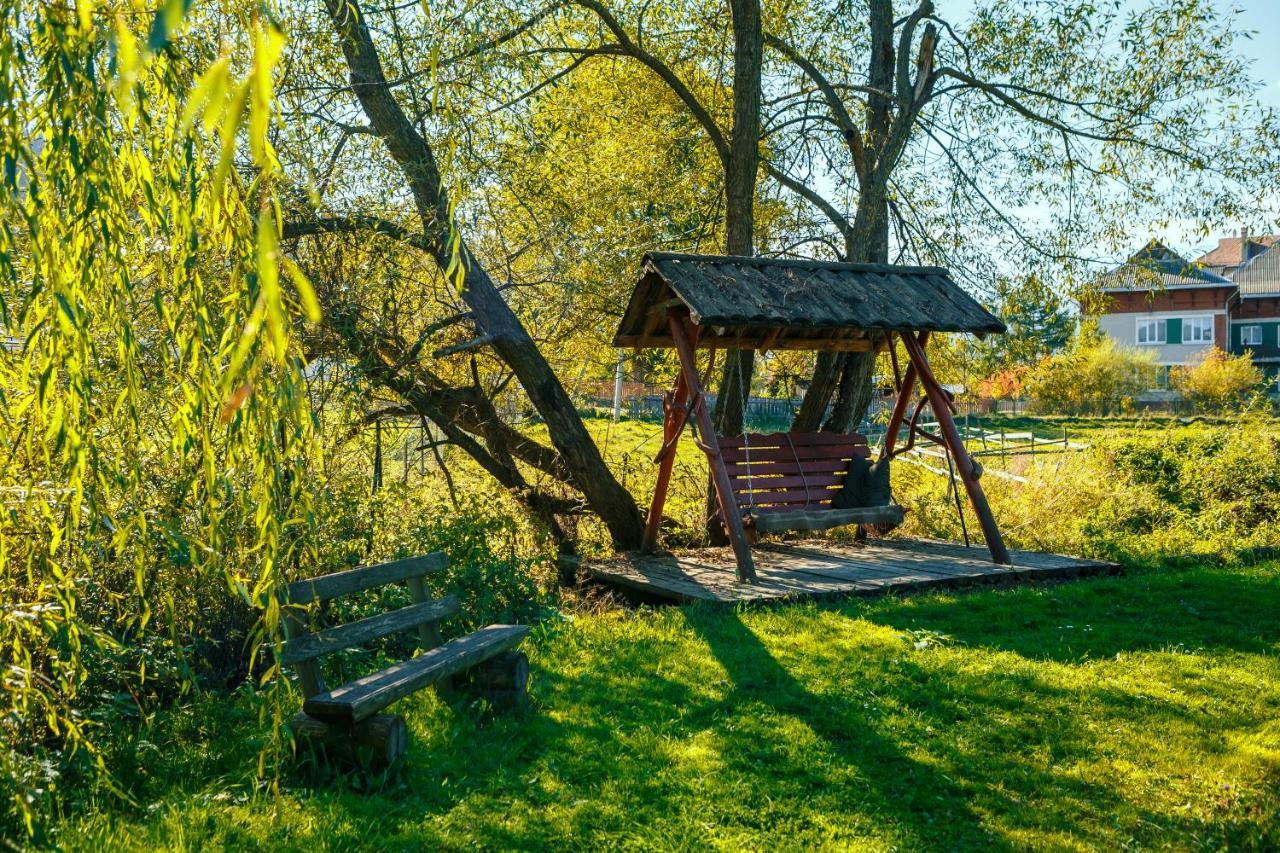 Апартаменти Для Двох Werchowyna Exterior foto